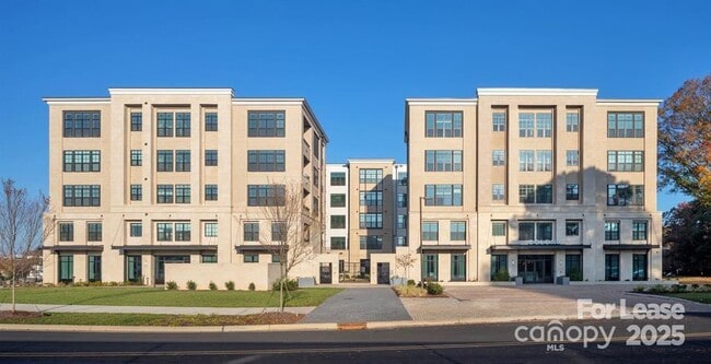 Building Photo - 4220 Colony Plz Dr Unit 11B Rental