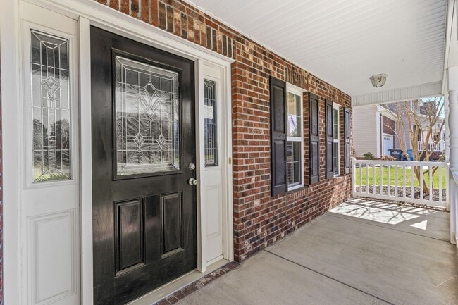 Photo - 907 Stagecoach Dr