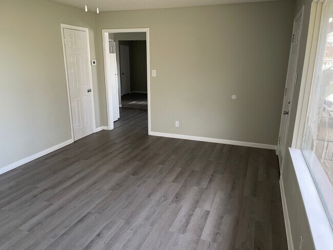 Living Room - 762 Vassar Dr