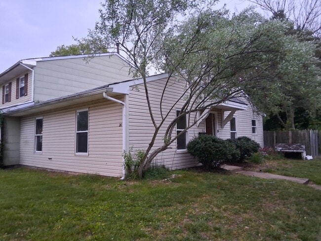 Photo - SINGLE HOUSE FOR RENT $2000