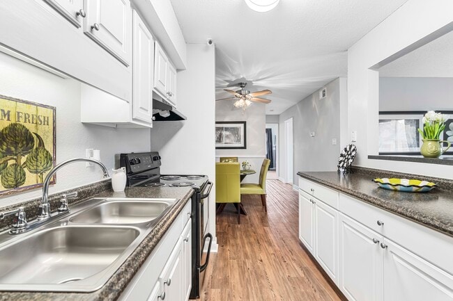 Photo - Pines of Ashton