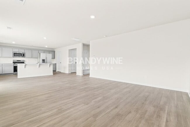 Photo - 942 Hayston Wy