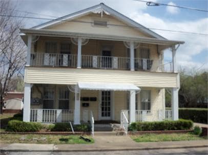 Building Photo - 203 S Cravens St Unit 4