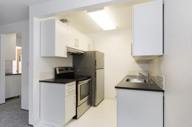 Photo - Secluded Rockridge 2BD | Parking Included | Near BART, Shops & Dining Unit 02