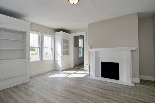 Photo - 58 Howes St Unit 1