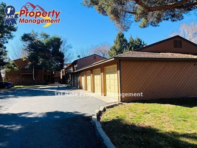 Photo - 4115 W Dorian St