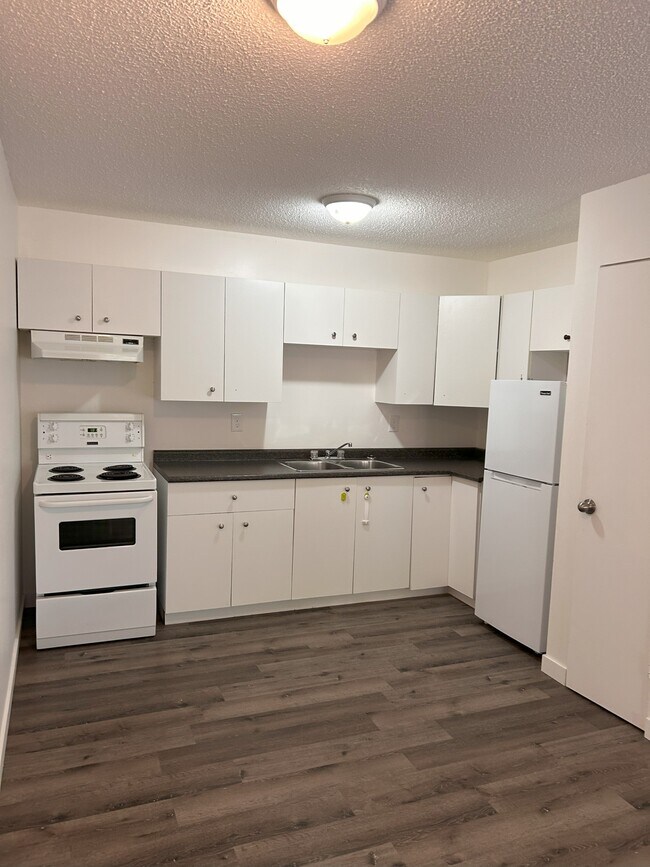 Photo - 727 5th Ave N Unit 3