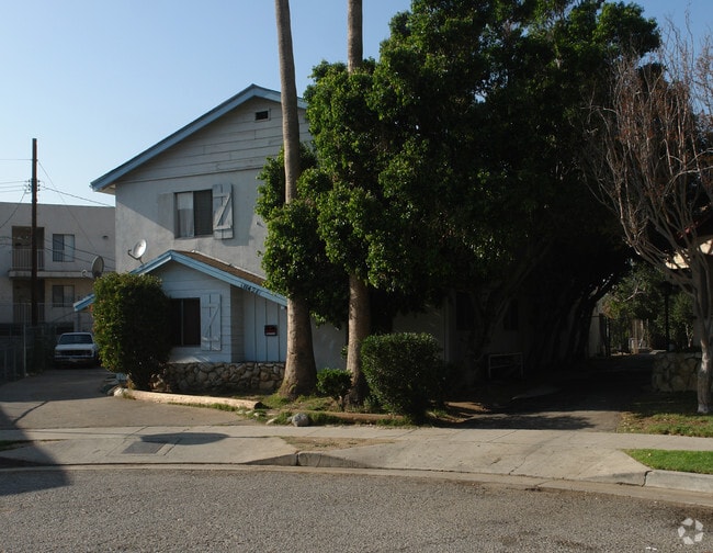 10421 Parr Ave