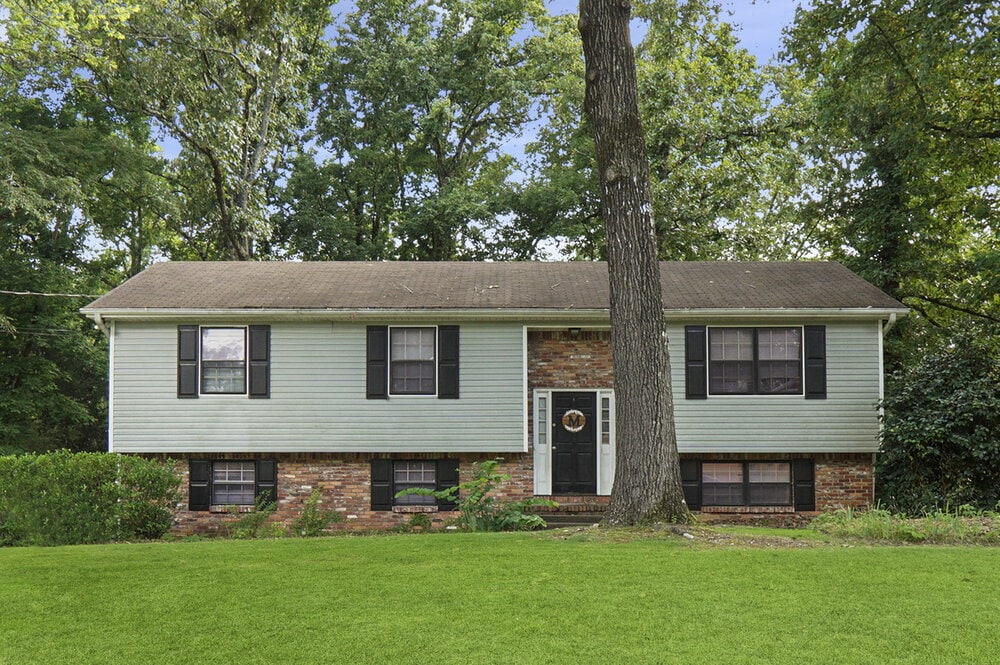 Photo - 129 Hickory St