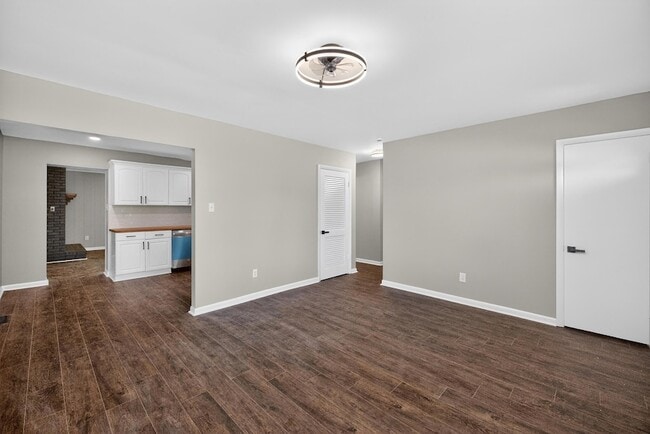 Photo - 1994 Brynell Dr