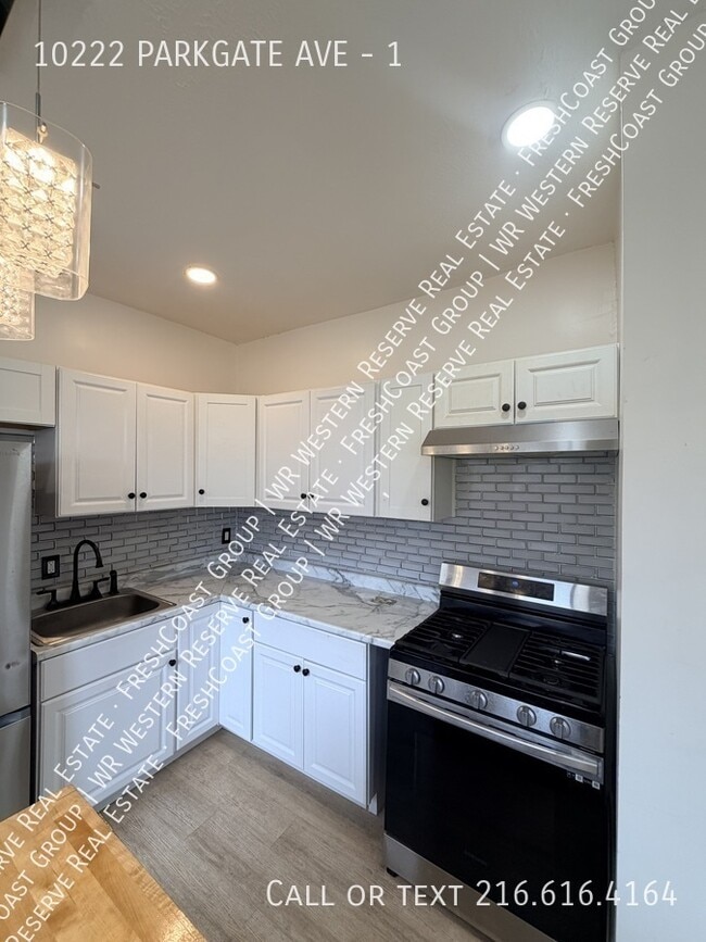 Photo - 10222 Parkgate Ave Unidad 1