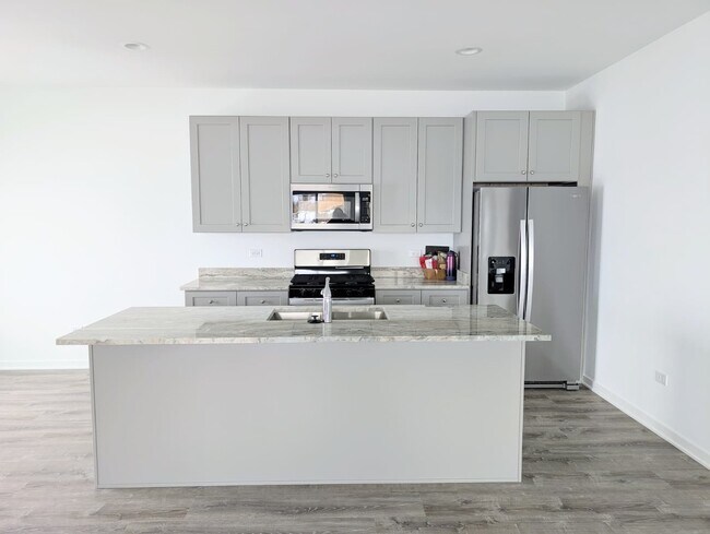 Photo - 1241 Gillespie Ln