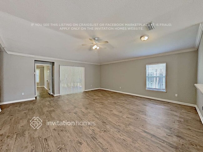 Photo - 1800 Ferncreek Dr