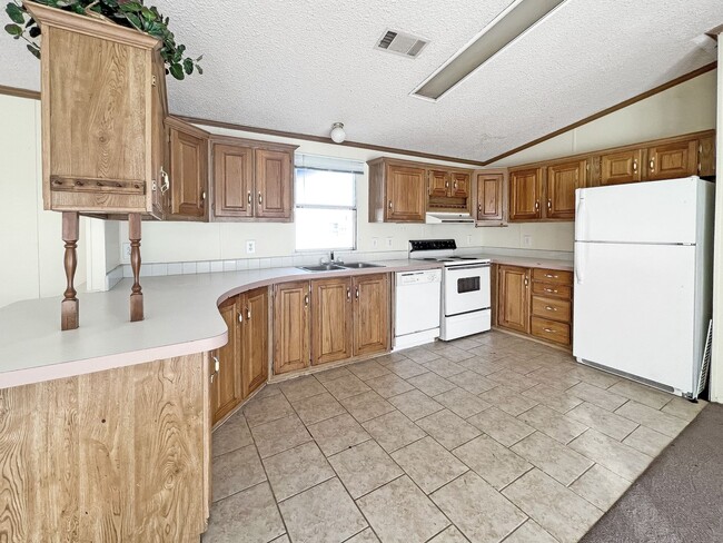 Photo - 343 W Taos Ave