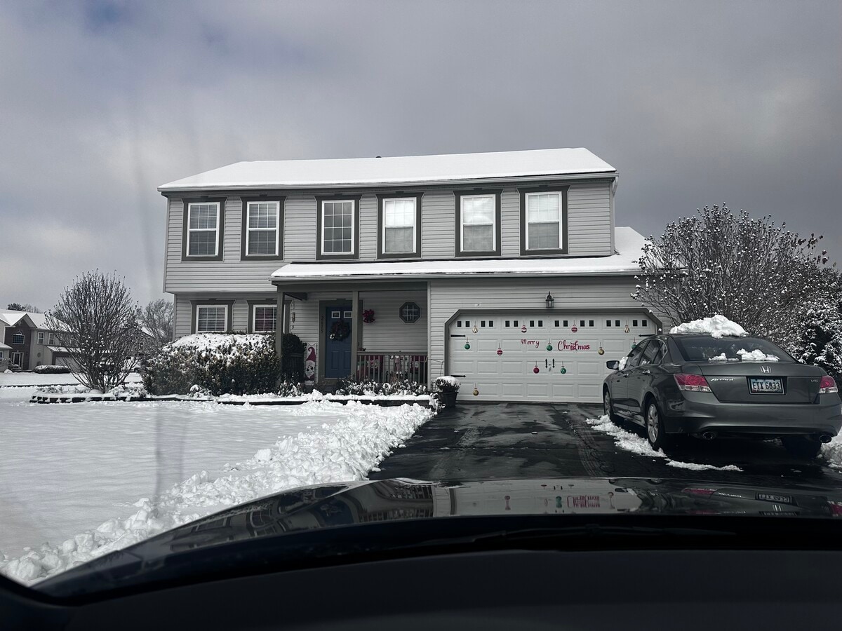 Photo - 2615 Lincolnshire Dr