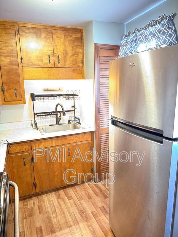 Photo - 829 SW Cambridge Ave