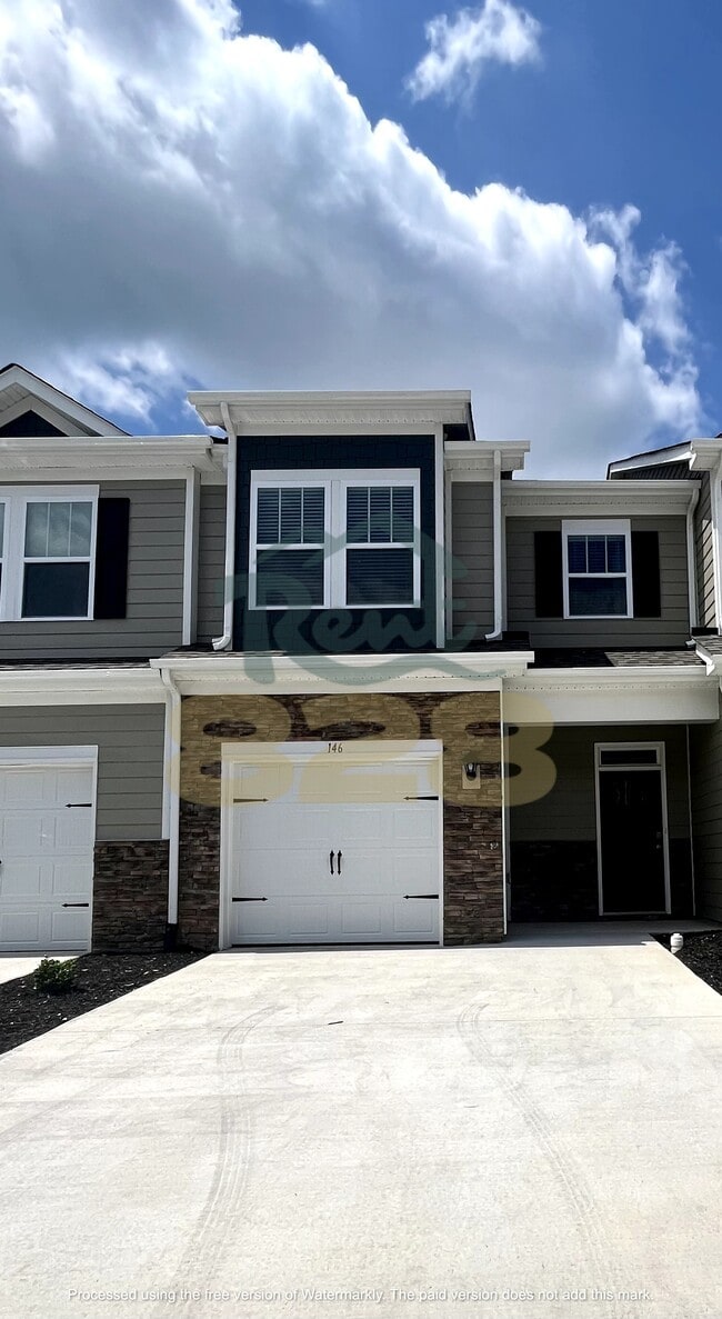 Building Photo - 146 Creekview Rd