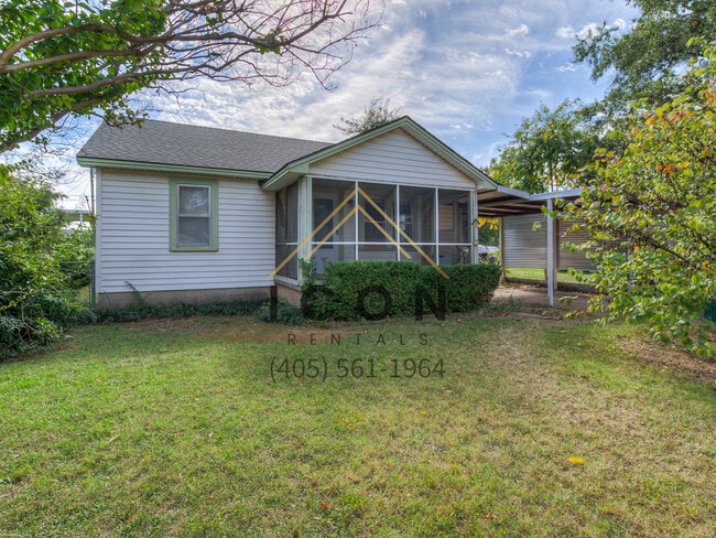 Photo - 3228 NW 11th St Casa
