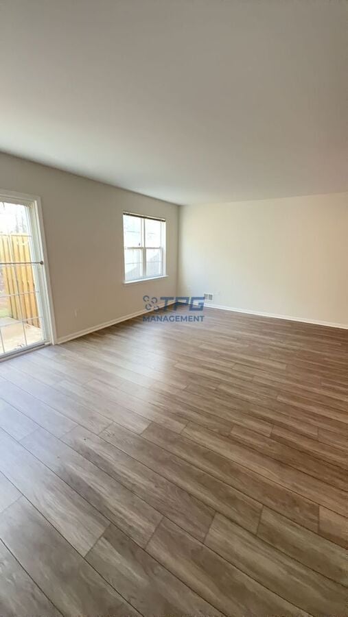 Photo - 109 Sandpiper Ln