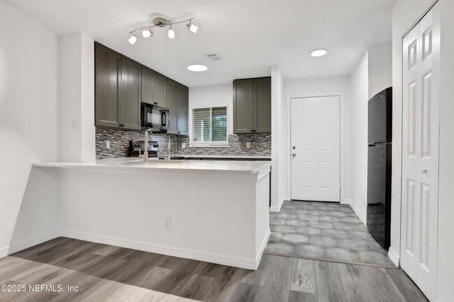 Photo - 7 Arbor Club Dr Unit 317