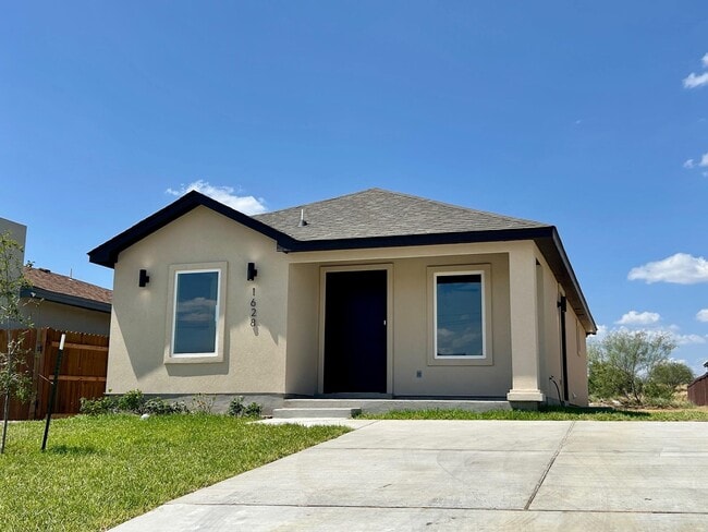 Photo - 1628 Bilbao Drive
