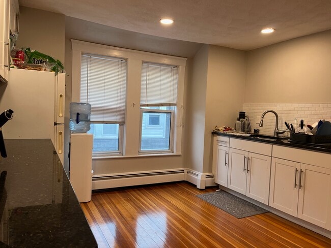 Photo - 21 Victoria St Unit 3