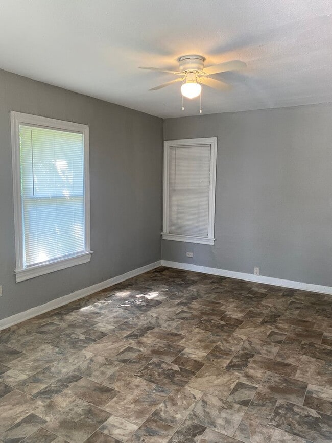 Photo - POINSETTIA DUPLEX Unidad 947 Poinsettia