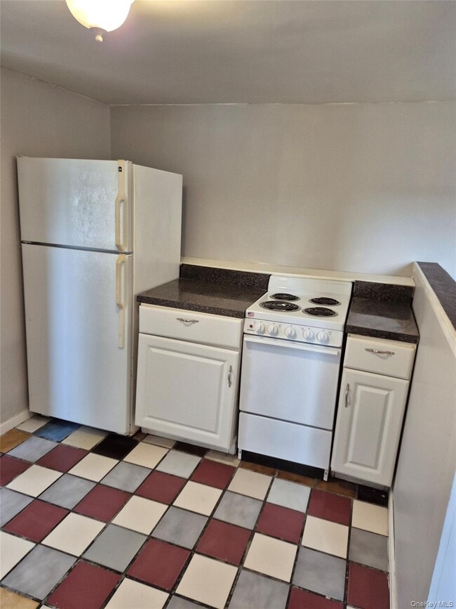 Photo - 2071 Ulster Ave Unit 11