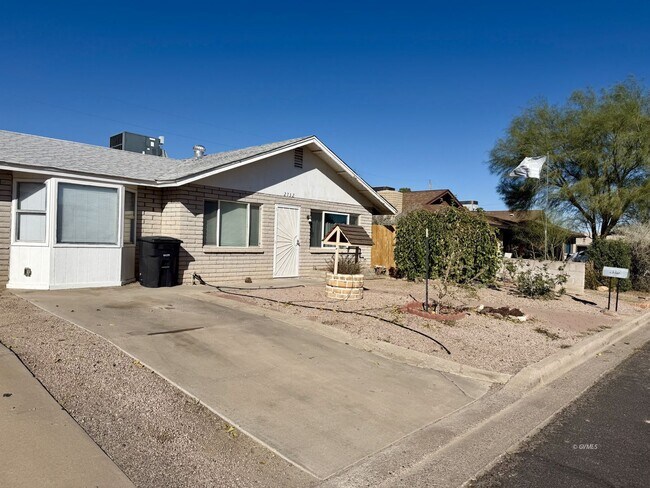 Photo - 2732 S 12th Ave