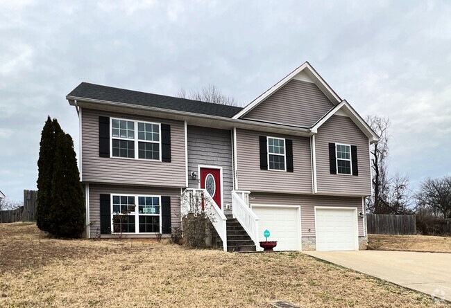 Building Photo - Two Story 4-Bedroom Cedar Valley Home in C...