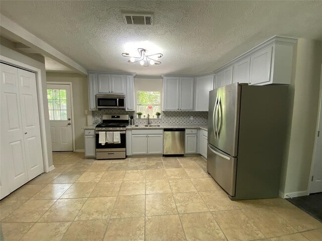 Photo - 8626 Greiner Dr