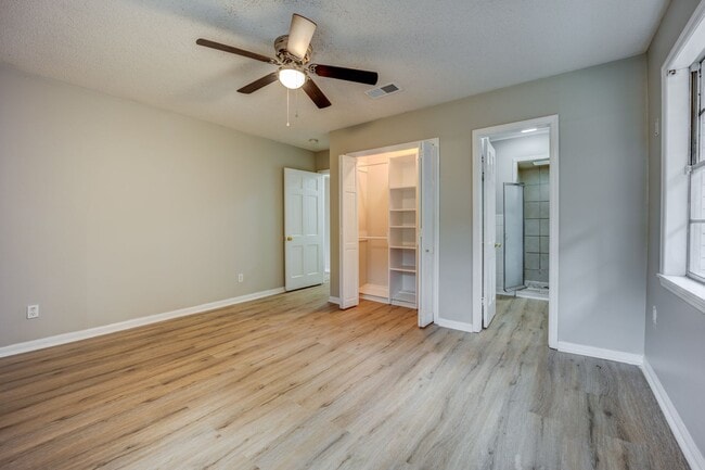 Photo - Freshly Updated 3 Bedroom House