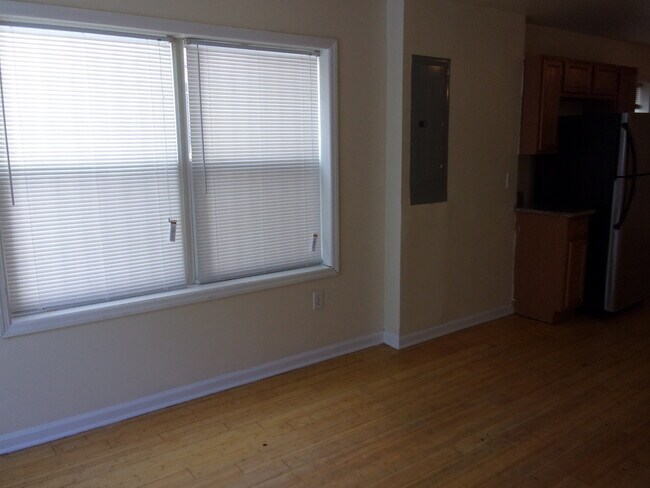 Photo - 1521 N 17th St Unit 1