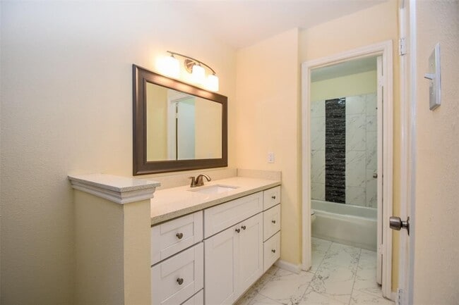 Photo - 2110 Whiteback Dr