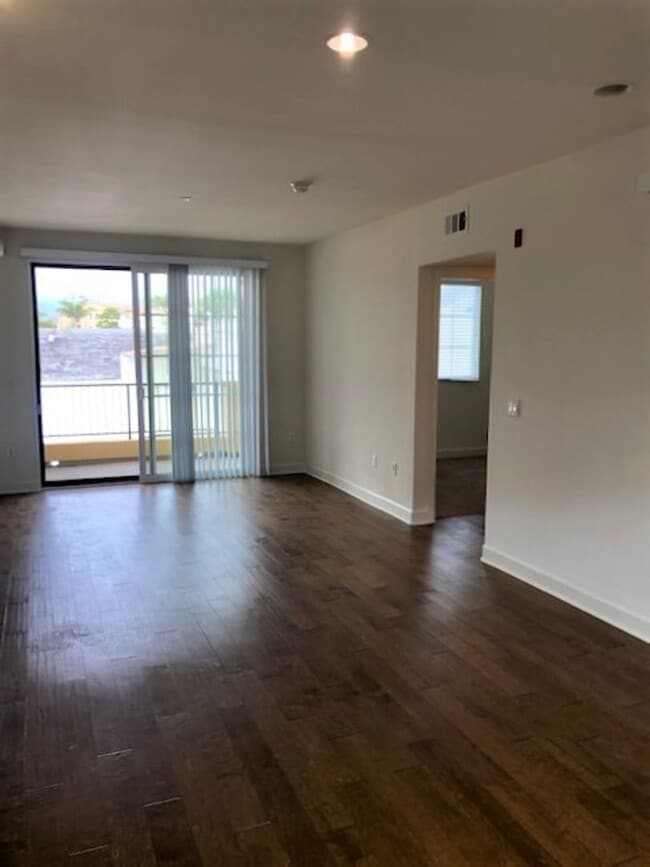 Photo - Single Story 2 + 2, plus Den Condo in Downtown Ventura Cannery!