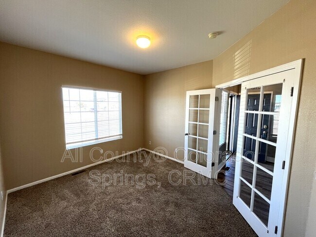 Photo - 8397 Hames Dr