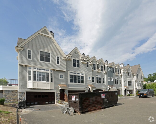 Greenwich Landing Apartments Townhomes for Rent Greenwich, CT