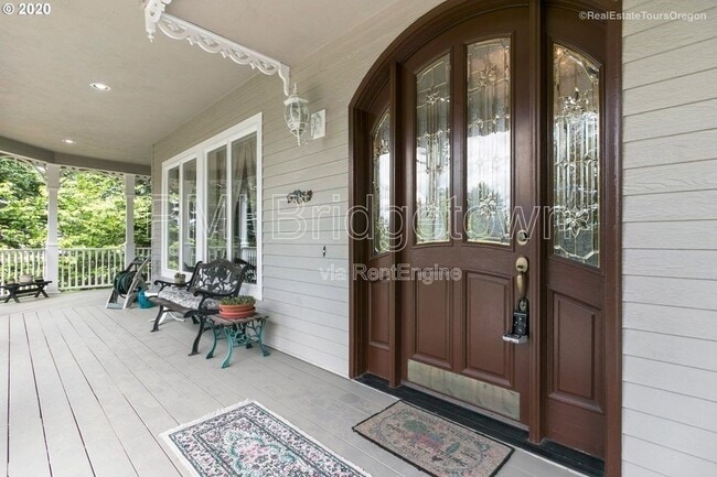 Photo - 12805 SE Spring Mountain Dr