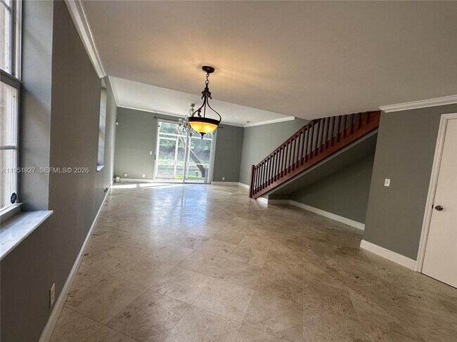 Photo - 1402 Veracruz Ln