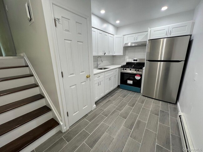 Photo - 48-32 59th St Unit Apt 1