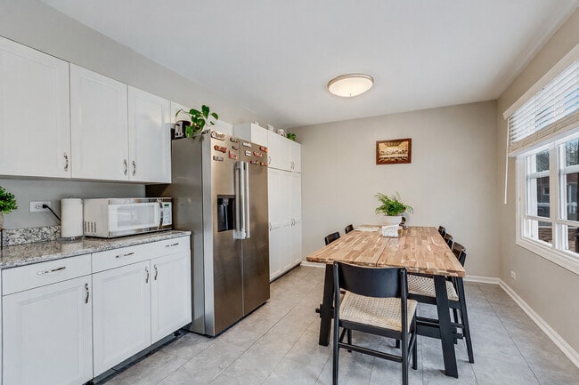 Photo - 2340 Portsmouth Ct