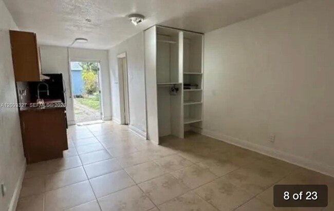 Photo - 48 SW 11th St Unit A