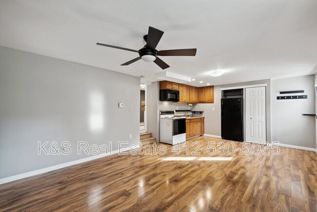 Photo - 9608 Frankstown Rd