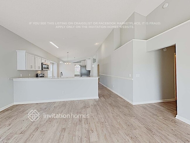 Photo - 322 Lexingdale Dr