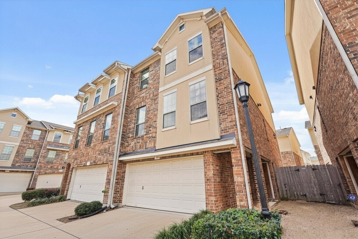 Photo - 7903 Bachwood Dr