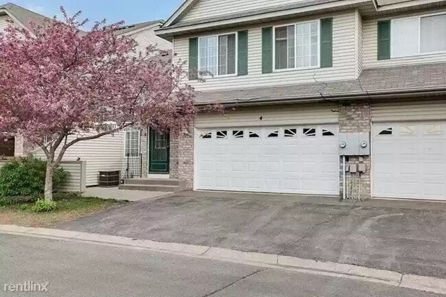 Building Photo - 14210 Xenon St NW Unit 4