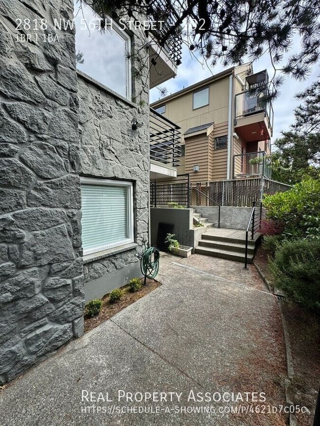 Building Photo - 2818 NW 56th St Unit 102 Rental