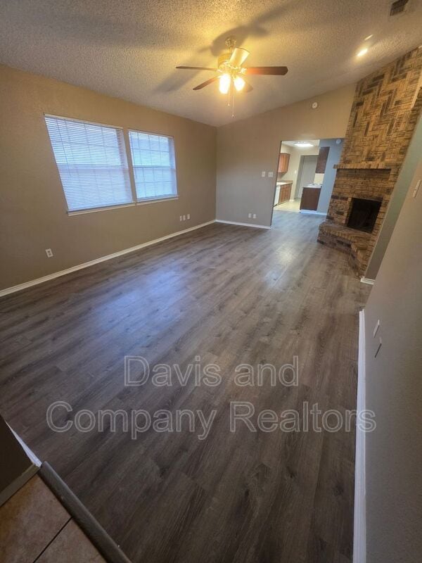 Photo - 4422 Fairgate Dr