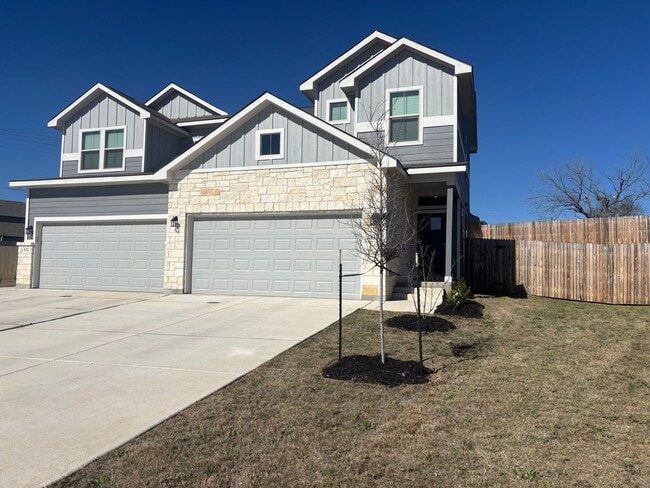Photo - Luxury Living in the Heart of Cibolo!
