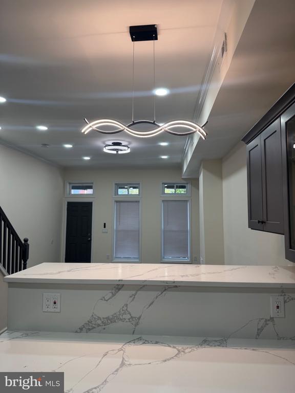 Photo - 312 E 25th St